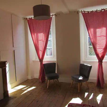 Le Domaine Des 3 Marmottes D' Hotes Oda ve Kahvaltı