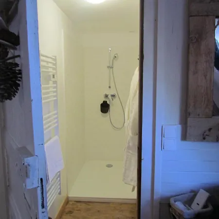 Oda ve Kahvaltı Le Domaine Des 3 Marmottes D' Hotes Cierp