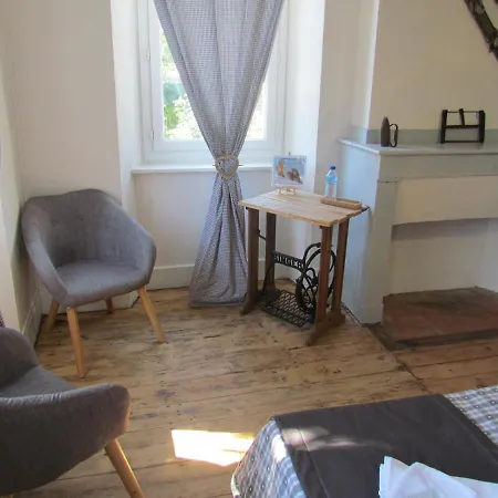 Le Domaine Des 3 Marmottes D' Hotes 3*