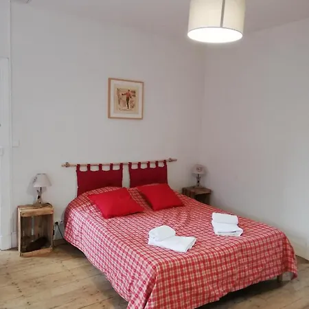 Le Domaine Des 3 Marmottes D' Hotes Oda ve Kahvaltı