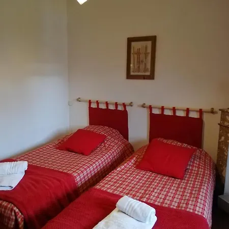 Oda ve Kahvaltı Le Domaine Des 3 Marmottes D' Hotes