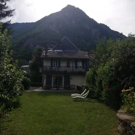 Oda ve Kahvaltı Le Domaine Des 3 Marmottes D' Hotes