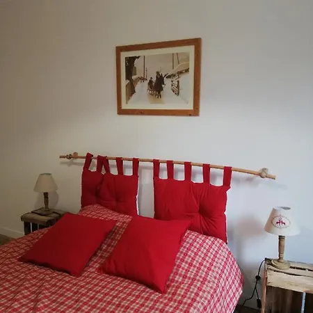 Le Domaine Des 3 Marmottes D' Hotes Oda ve Kahvaltı Cierp