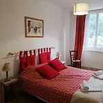 Le Domaine Des 3 Marmottes D' Hotes فندق مبيت وإفطار Cierp