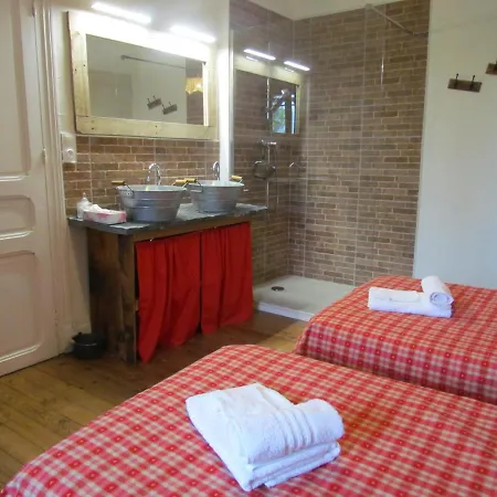 Le Domaine Des 3 Marmottes D' Hotes