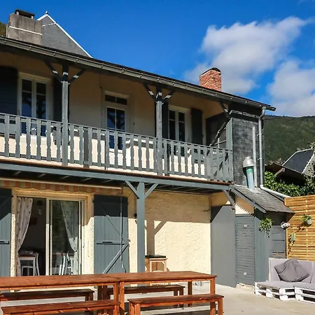 Le Domaine Des 3 Marmottes D' Hotes فندق مبيت وإفطار Cierp