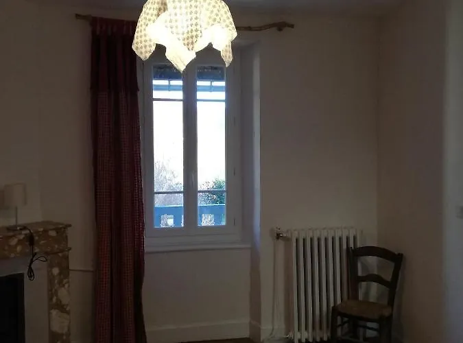 Le Domaine Des 3 Marmottes D' Hotes فندق مبيت وإفطار Cierp