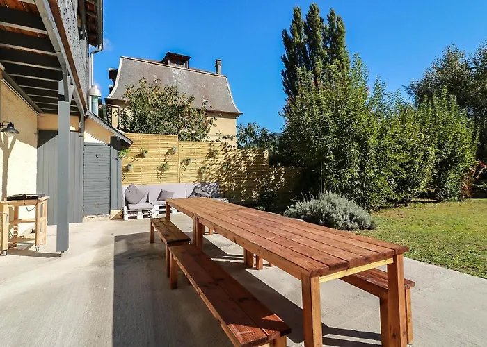 Le Domaine Des 3 Marmottes D' Hotes فندق مبيت وإفطار Cierp